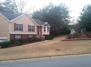 1954 Green Gables Cir, Buford, GA 30519