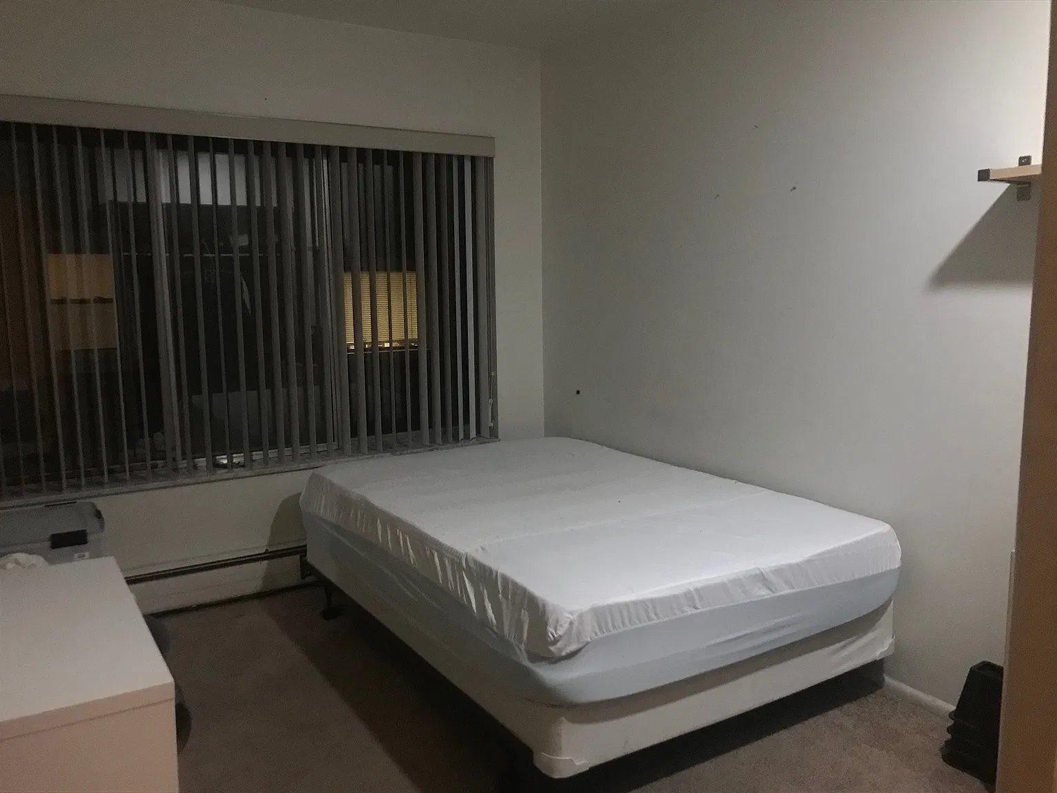 1 bed, $1,050 — Photo 2