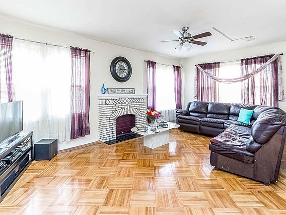 4th image of 134-37 232nd St