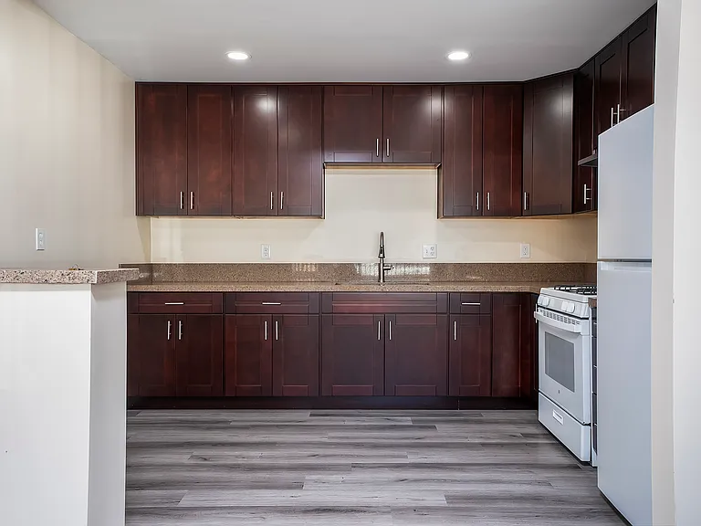 625 I St #C — Photo 8