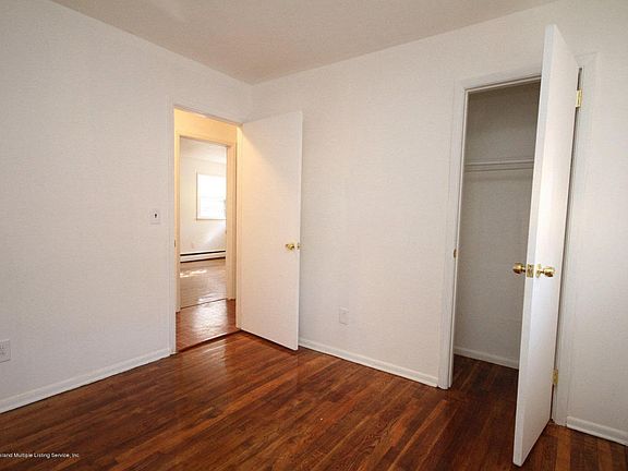 5th image of 95 Park Hill Cir