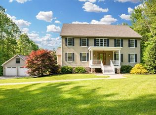 1420 Fletcher Hill Rd, Wampum, PA 16157