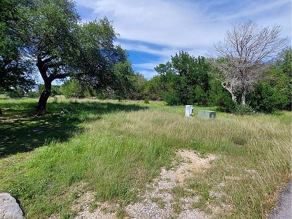3rd image of 202 18th St