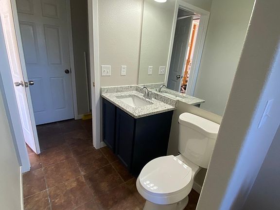 Powder/laundry room off family room