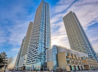 898 Portage Pkwy #3707, Vaughan, ON L4K 4Z4