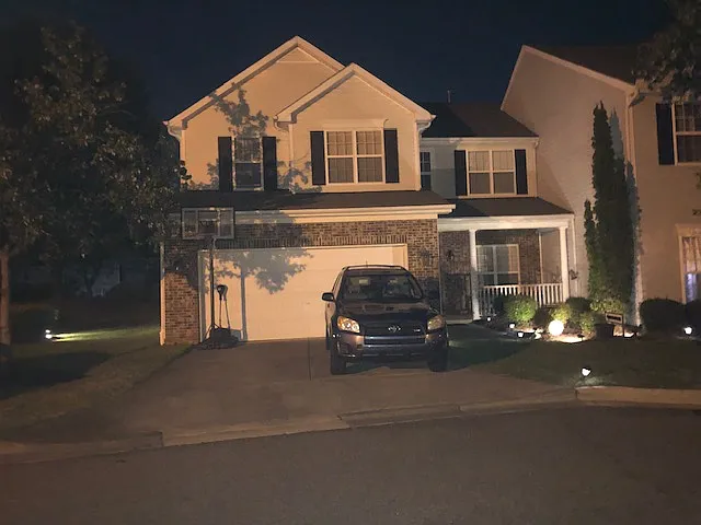 8B Suncrest Ct, Durham — Photo 4