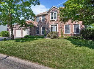1615 Wilson Forest View Ct, Chesterfield, MO 63005
