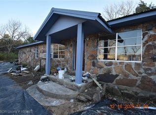 100299 S 4632nd Rd, Sallisaw, OK 74955