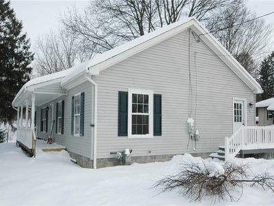 70 Church St, Le Roy, NY, 14482