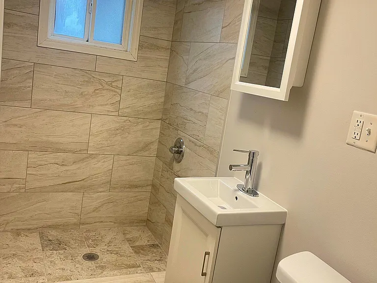 4219 Dupont Ave N #2 — Photo 3