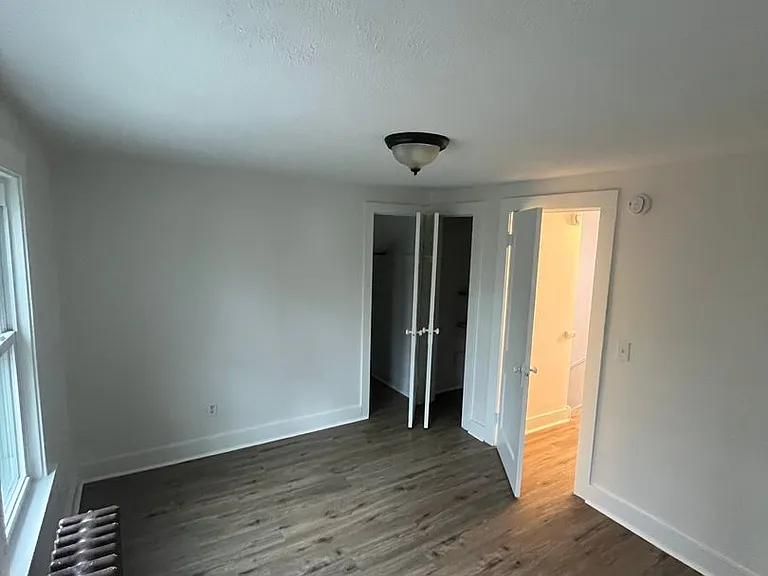 19 Garland Ave — Photo 11