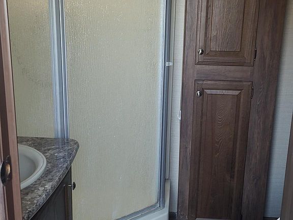5th image of 6183 Deepwater Dr