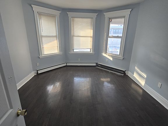 5th image of 68 Sanford St #G1