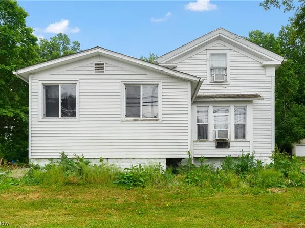 6850 Warren Sharon Rd, Brookfield, OH 44403