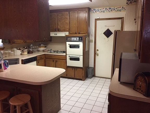 2nd image of 23 NW 57th St