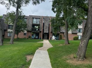 512 Forest Green Dr UNIT 512, Coraopolis, PA 15108