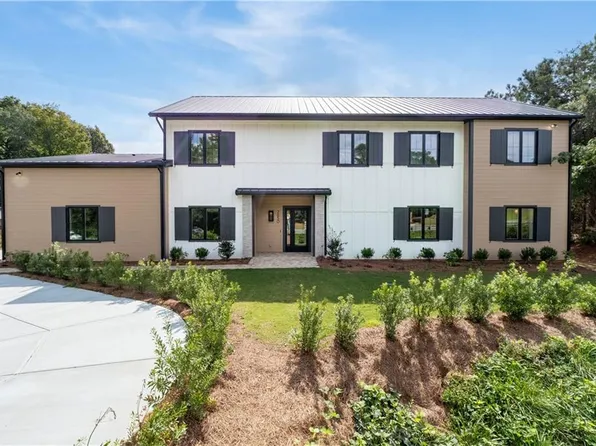 2650 Roswell Rd, Marietta, GA 30062