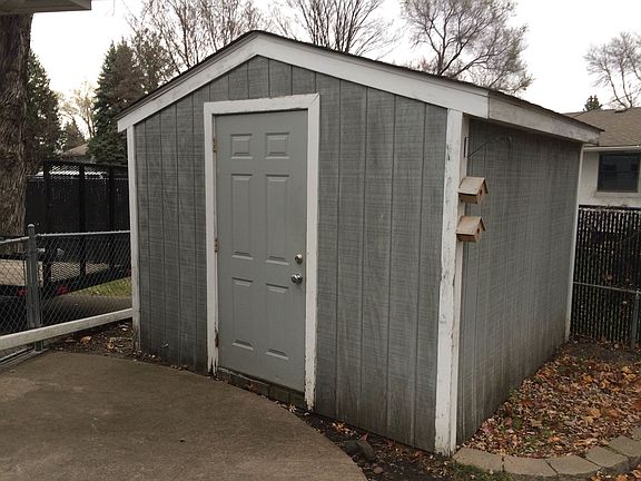 4th image of 1246 Shryer Ave E