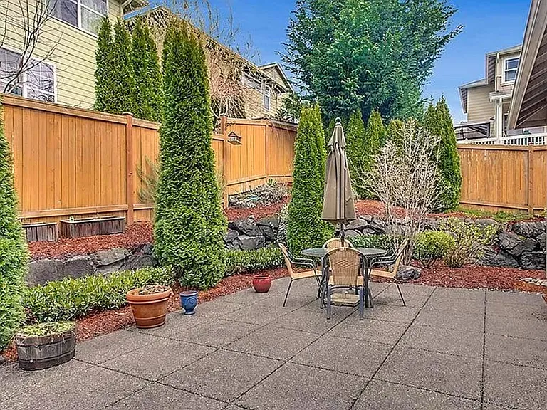 16552 NE 118th Way — Photo 8