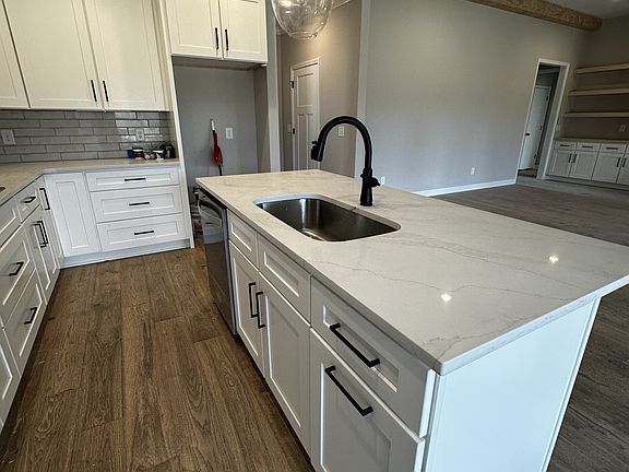 5th image of 2053 Everest Dr Lot 52