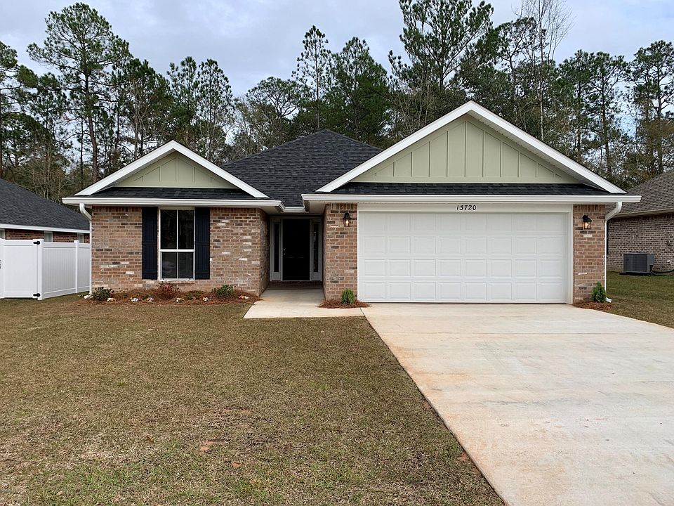 1st image of 13720 Fox Hill Dr
