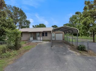 809 S Taylor St, Lowry City, MO 64763