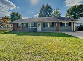 808 Delbrook Dr, New Whiteland, IN