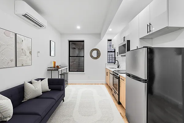 Rented by Vector New York, LLC | media 4