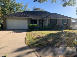 1107 W 86th Ter, Kansas City, MO 64114