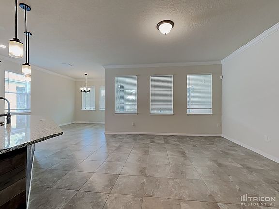4th image of 5242 Turtle Bay Dr