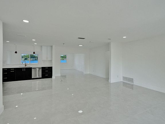 4th image of 8351 NW 19TH Street