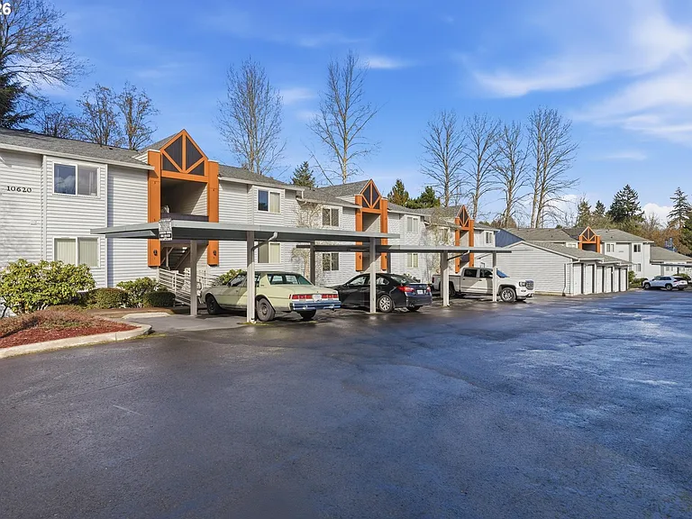 Unit #3 located on top left