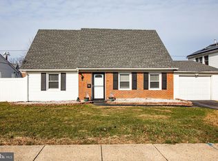 73 Melbourne Ln, Willingboro, NJ 08046