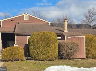 821 Lee Ln, Enola, PA 17025