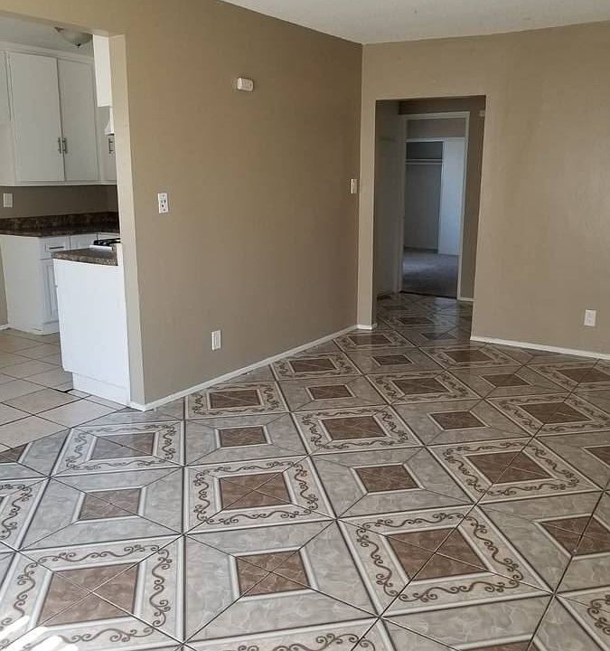 2nd image of 819 W 165th Pl APT 2