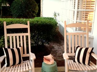 40 SE Tortoise Ln, Jupiter, FL 33469