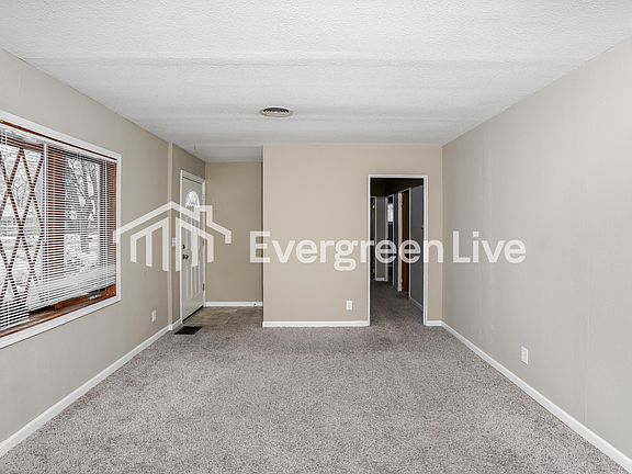 3rd image of 6322 W Morgan Ave