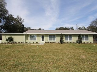 1030 W Lakeshore Dr, Clermont, FL 34711