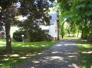 831 Byberry Rd, Philadelphia, PA 19116