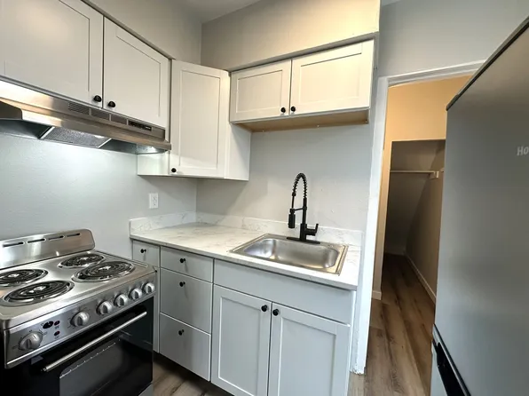 2317 Grand- 5 Unit, 2317 Grand Ave #5, Everett, WA 98201