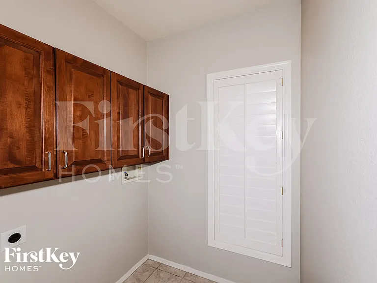1102 W Monte Cristo Ave — Photo 13