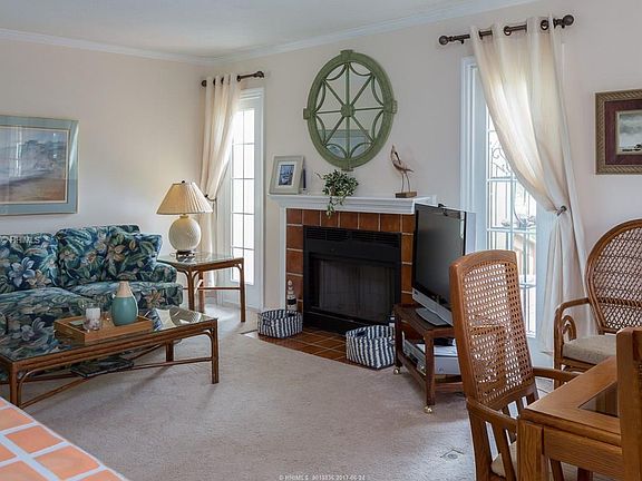 5th image of 70 Shipyard Dr APT 264