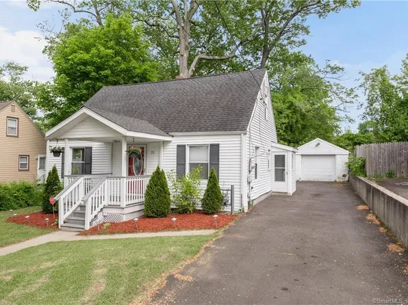 21 Westerleigh Road, New Haven, CT 06515