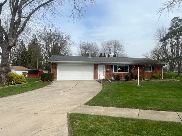 3920 Pobst Dr, Dayton, OH 45420