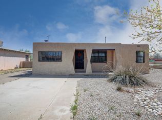 536 California St SE, Albuquerque, NM 87108