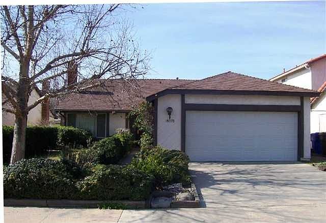 1st image of 18078 Valladares Dr