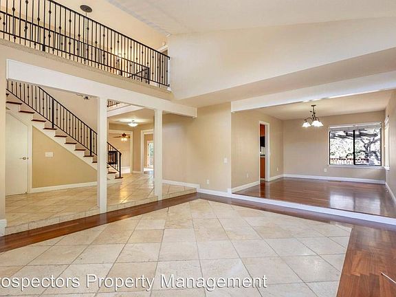 4th image of 2875 Vista Del Valle