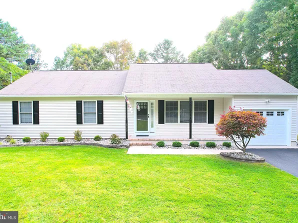 2715 Palermo Ave, Vineland, NJ 08361