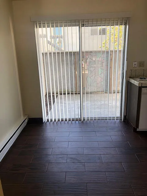 Siesta Village Apartments — Photo 4