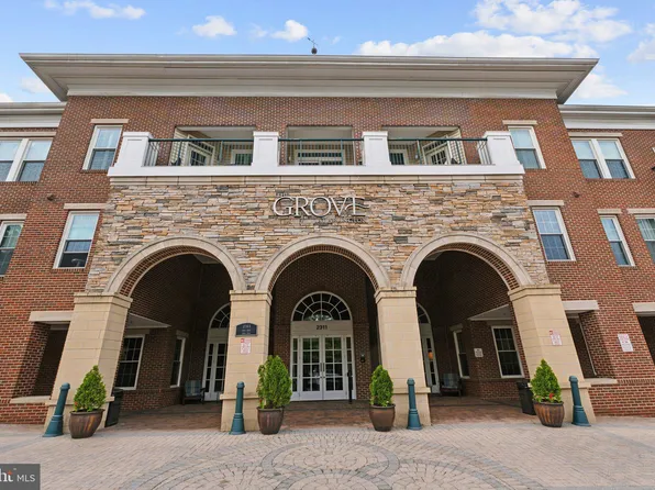2301 25th St S #4-303, Arlington, VA 22206